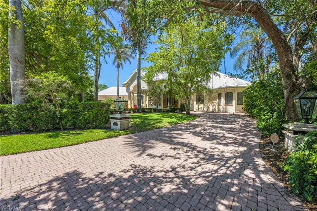 Naples, Florida 34102, United States, 5 Bedrooms Bedrooms, ,6 BathroomsBathrooms,Residential,Active,64057