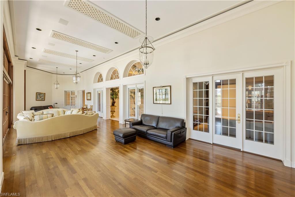 Naples, Florida 34102, United States, 5 Bedrooms Bedrooms, ,6 BathroomsBathrooms,Residential,Active,64057