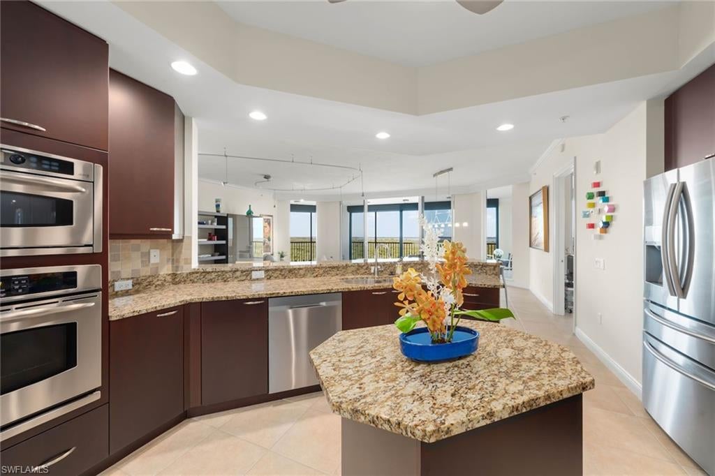 24001 Via Castella DR 3403