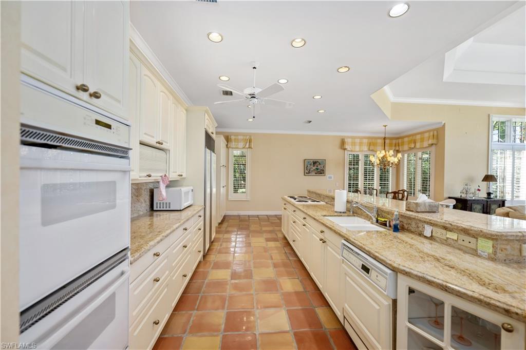 Naples, Florida 34102, United States, 5 Bedrooms Bedrooms, ,6 BathroomsBathrooms,Residential,Active,55147