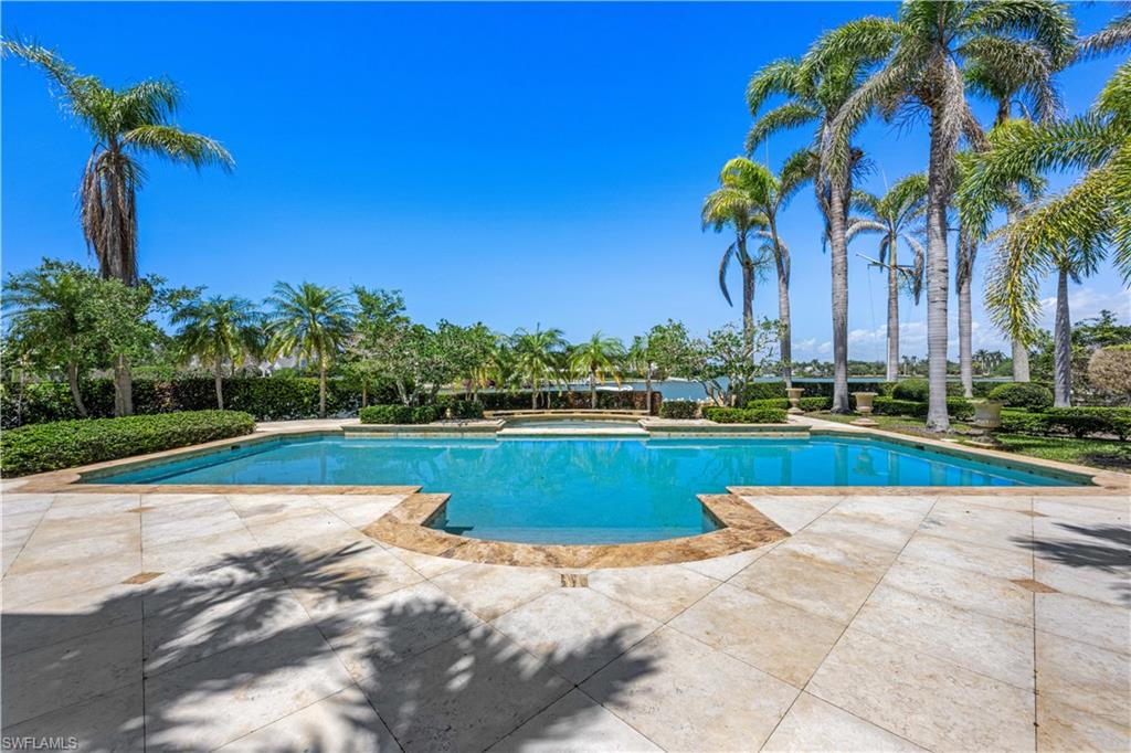 Naples, Florida 34102, United States, 5 Bedrooms Bedrooms, ,6 BathroomsBathrooms,Residential,Active,55147