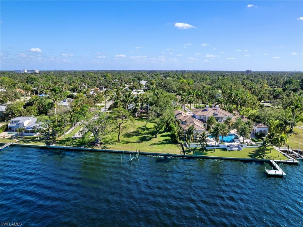 1212 Coconut DR