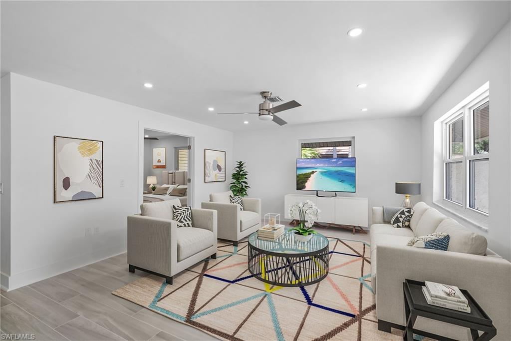 1363 Chesapeake AVE B-2