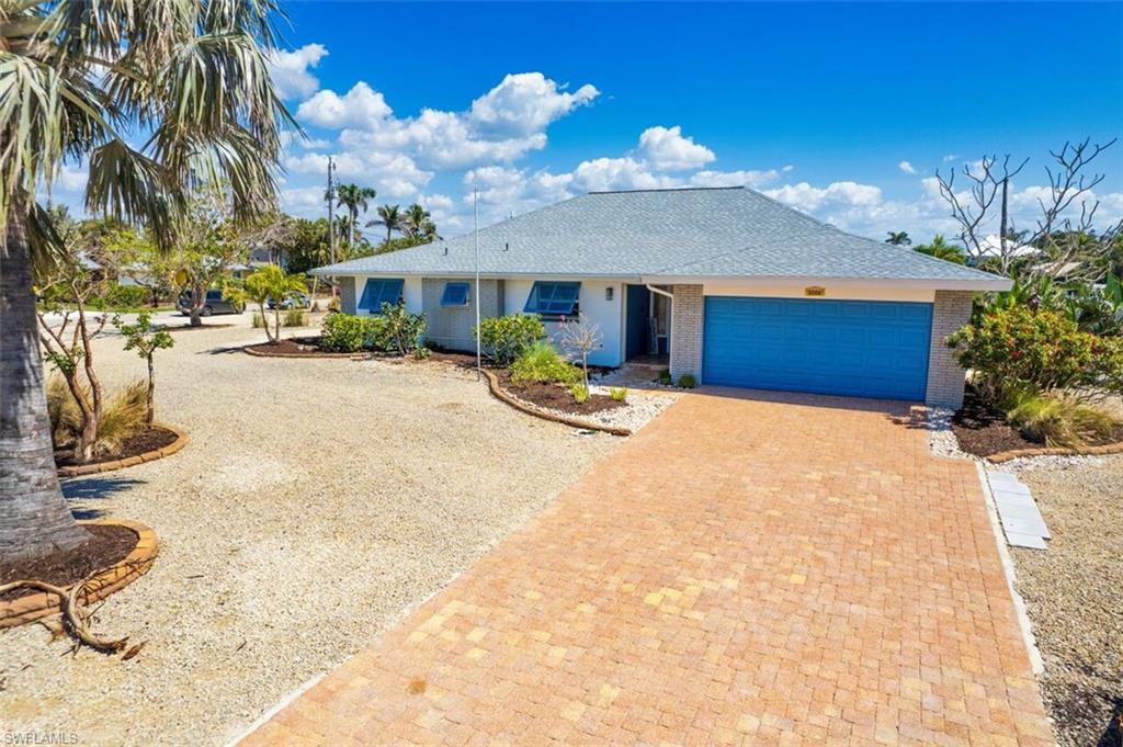 1006 Lindgren BLVD