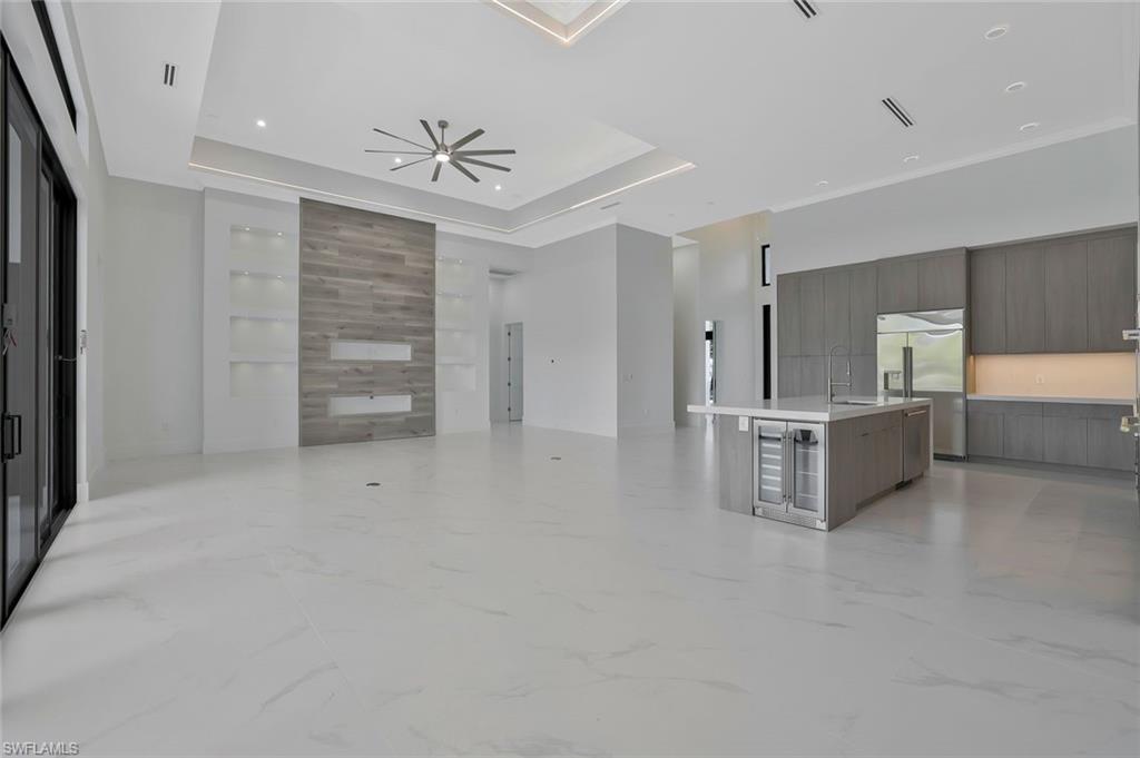 1317 Cypress Woods DR