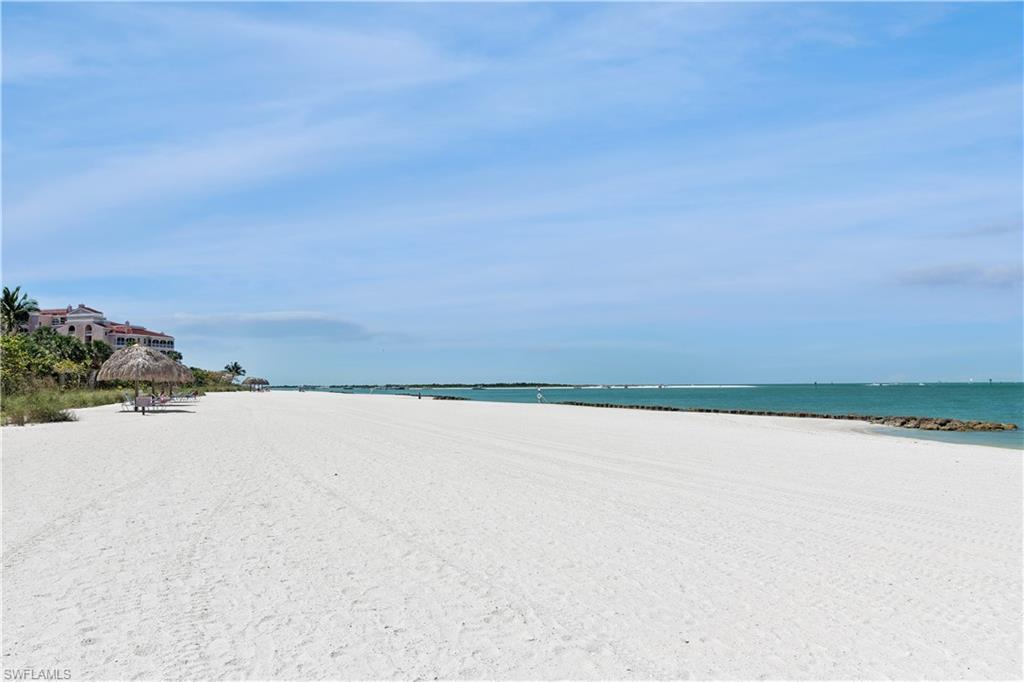 4000 Royal Marco WAY Unit 422, Marco Island, FL, 34145, US, 3 Bedrooms Bedrooms, ,3 BathroomsBathrooms,Residential,Active,4000 Royal Marco WAY Unit 422,1667056