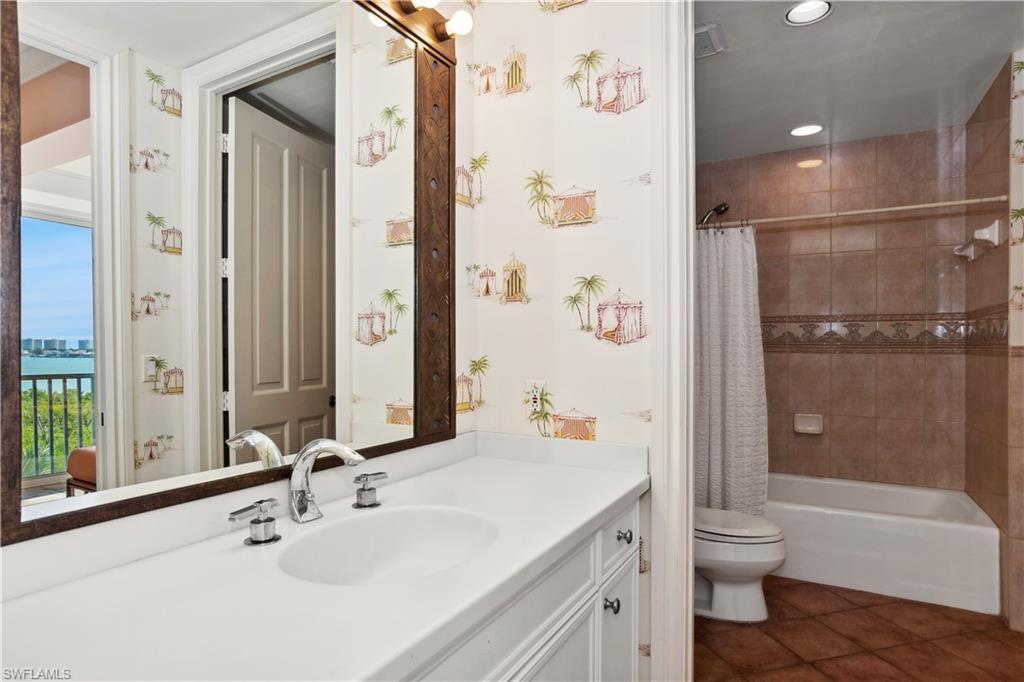 4000 Royal Marco WAY Unit 422, Marco Island, FL, 34145, US, 3 Bedrooms Bedrooms, ,3 BathroomsBathrooms,Residential,Active,4000 Royal Marco WAY Unit 422,1667056