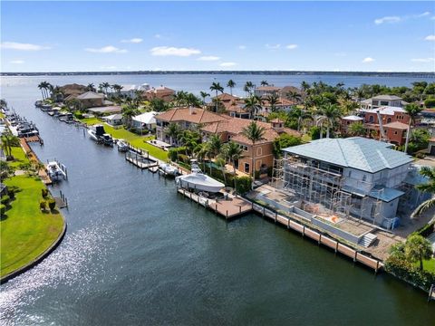 846 Cypress Lake CIR FORT MYERS FL 33919