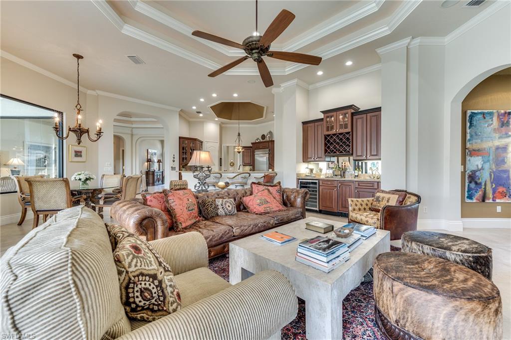 10081 Magnolia Bend DR