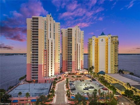 2743 1st ST 305 FORT MYERS FL 33916