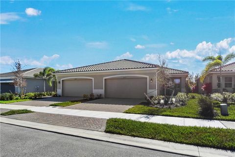 10325 Bonavie Cove DR FORT MYERS FL 33966