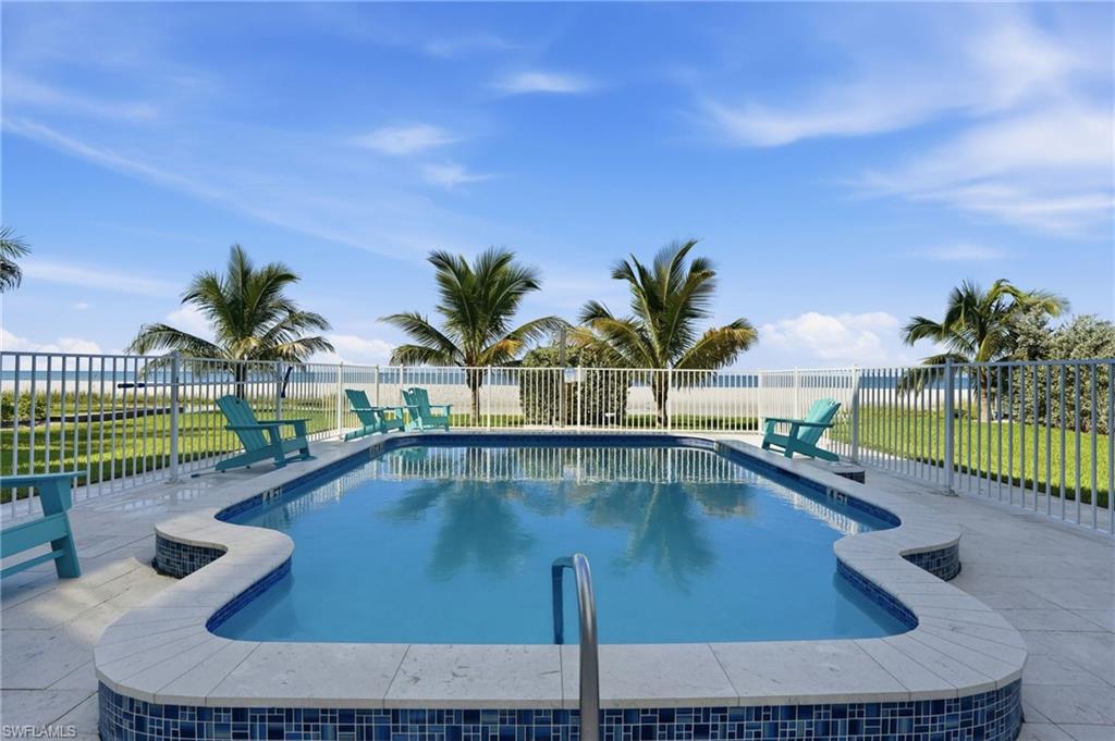 260 Key West CT