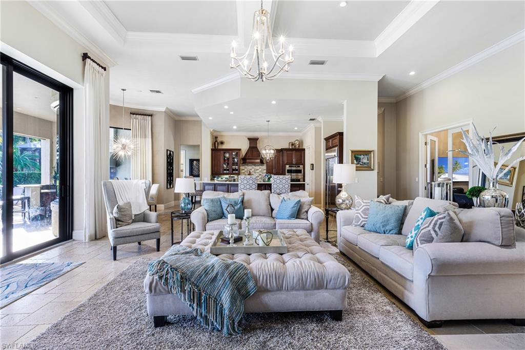 6118 Sunnyslope DR