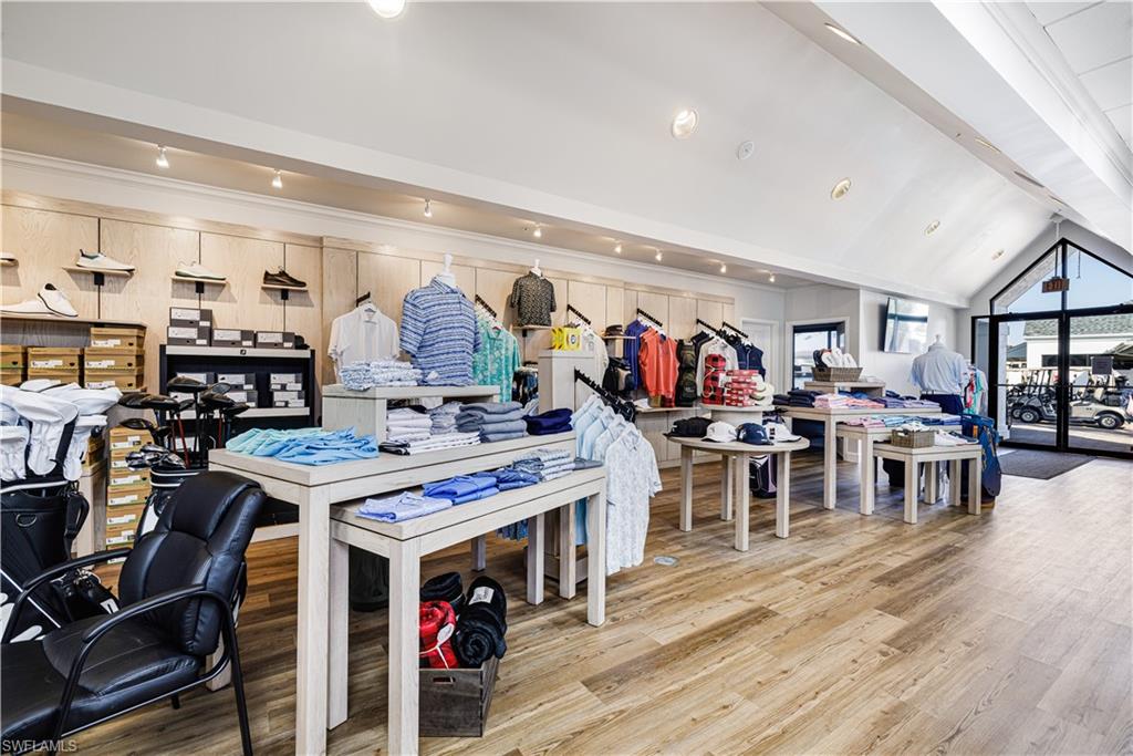 Fort Myers, Florida 33908, United States, 2 Bedrooms Bedrooms, ,2 BathroomsBathrooms,Residential,Active,10227