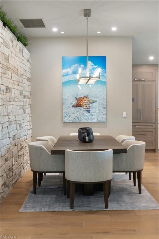 Fort Myers, Florida 33913, United States, 3 Bedrooms Bedrooms, ,2 BathroomsBathrooms,Residential,Active,155016