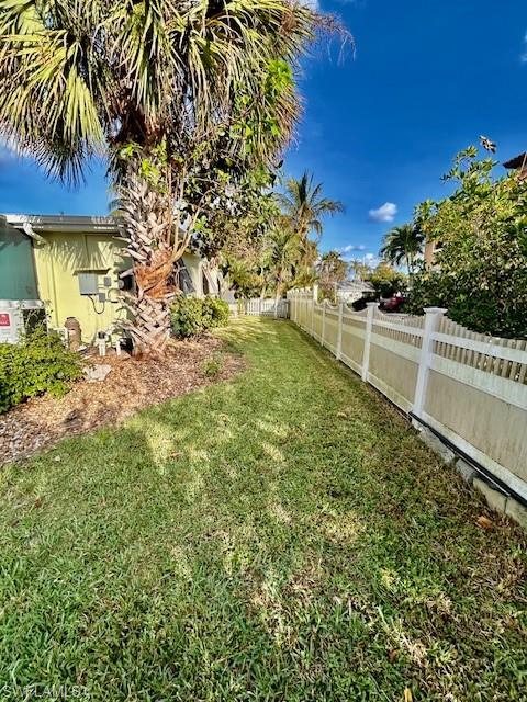 Bonita Springs, Florida 34135, United States, 2 Bedrooms Bedrooms, ,2 BathroomsBathrooms,Residential,Contingent,165193