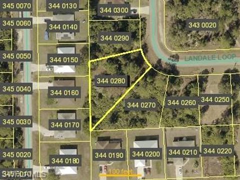 1825 Landale LOOP LEHIGH ACRES FL 33972
