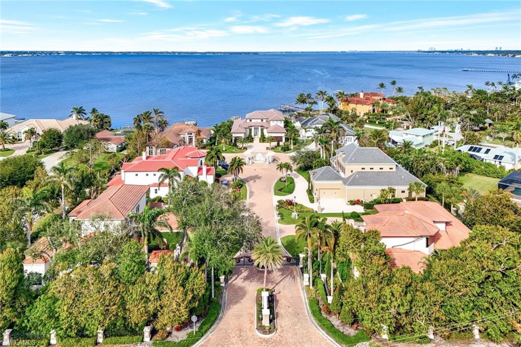 Fort Myers, Florida 33919, United States, 5 Bedrooms Bedrooms, ,5 BathroomsBathrooms,Residential,Active,11048