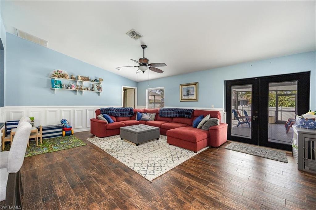 3322 SW 29th AVE
