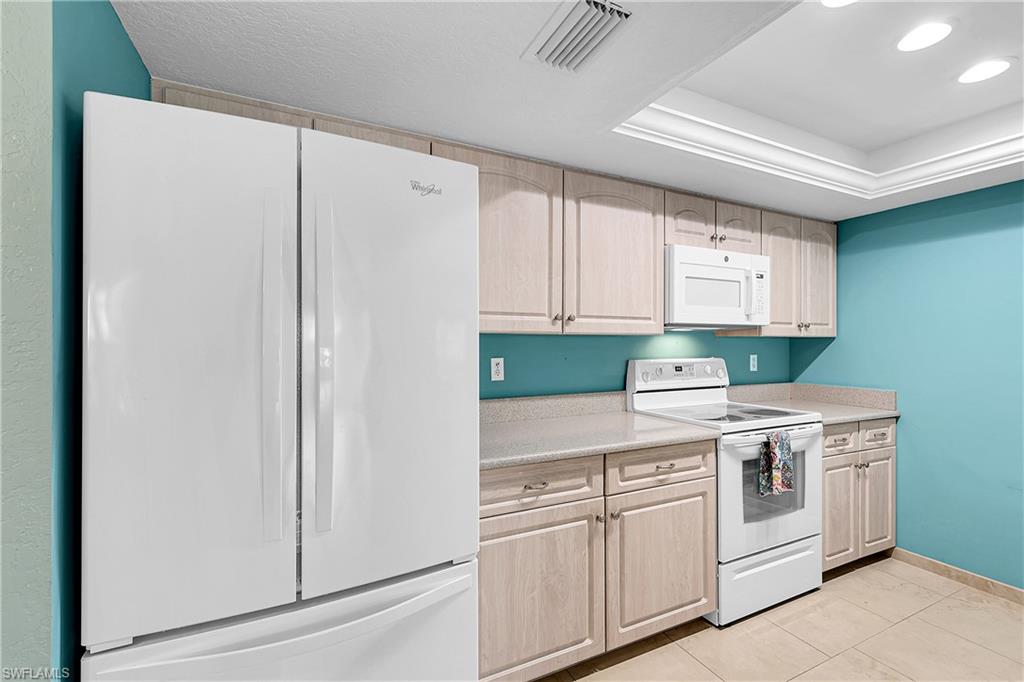 4150 Gunnison CT 713