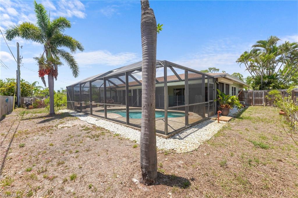 2366 Woodland TER