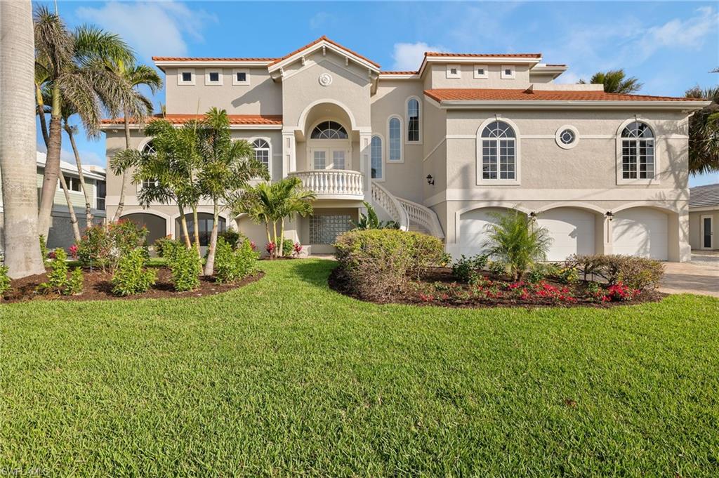 628 Lighthouse WAY