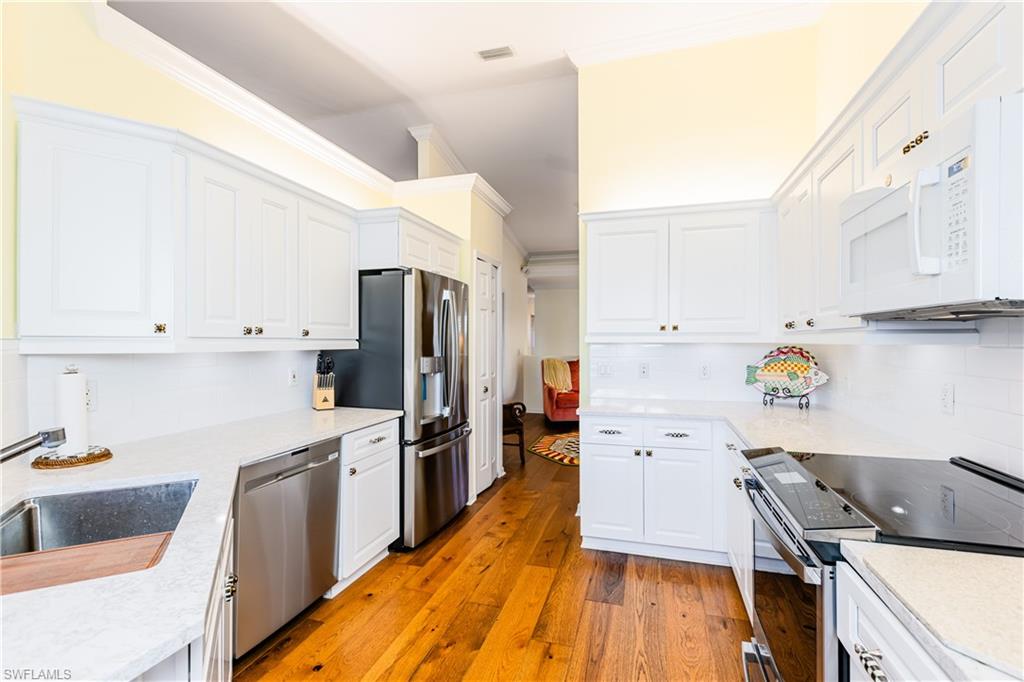 Estero, Florida 33928, United States, 3 Bedrooms Bedrooms, ,2 BathroomsBathrooms,Residential,Contingent,87516