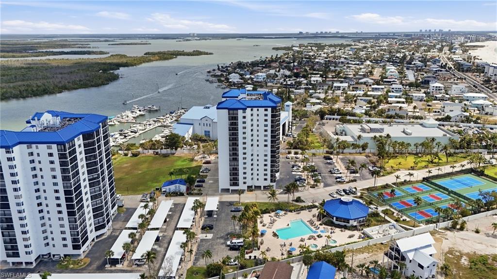 4745 Estero BLVD 304