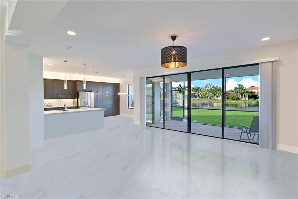 11604 Meadowrun CIR