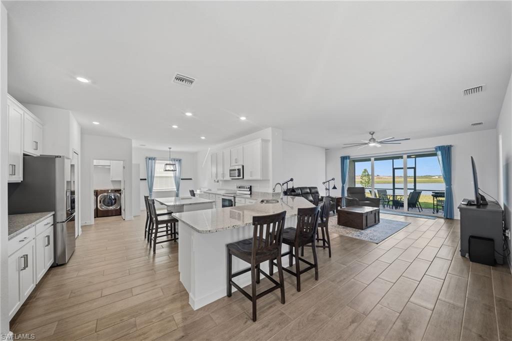 3553 Stormy Creek LN