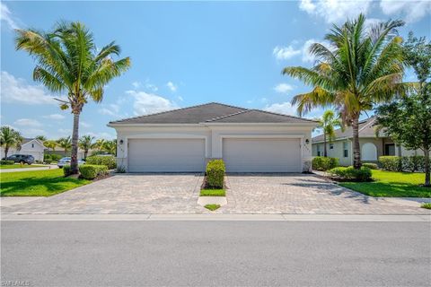4151 Bisque LN, Fort Myers, FL 33916 - #: 224038350