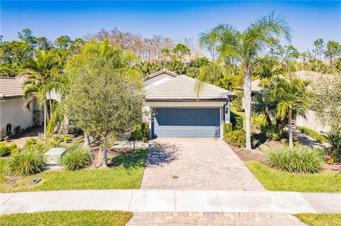11216 Carlingford RD, Fort Myers, FL 33913 - #: 224013497