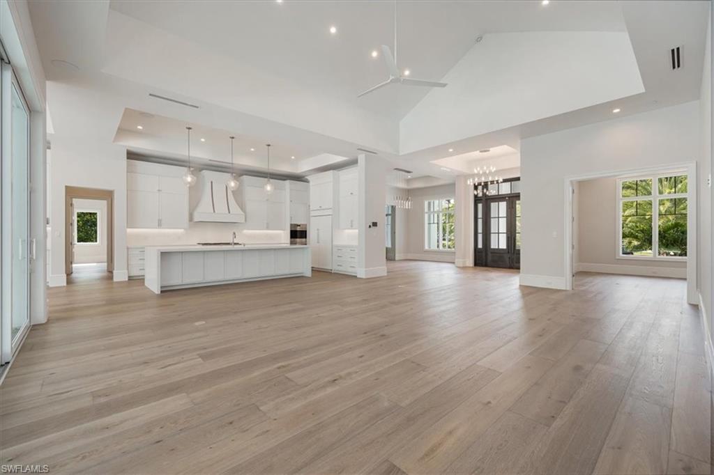 375 Bow Line DR