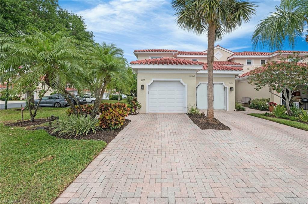 963 Hingham WAY S-101