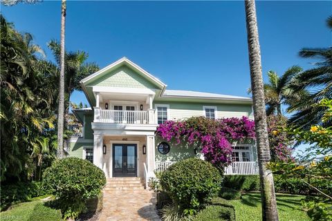 645 Broad AVE S NAPLES FL 34102