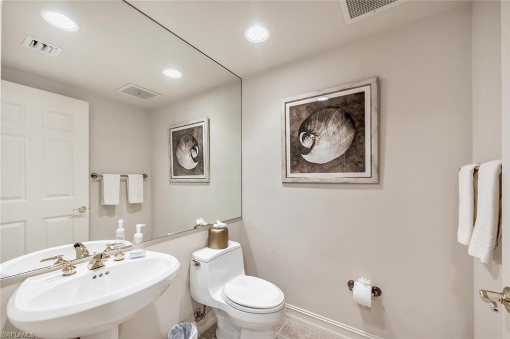 Naples, Florida 34109, United States, 2 Bedrooms Bedrooms, ,3 BathroomsBathrooms,Residential,Active,87507