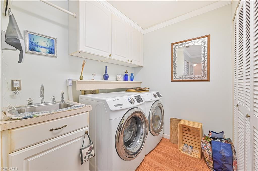 Fort Myers, Florida 33907, United States, 3 Bedrooms Bedrooms, ,2 BathroomsBathrooms,Residential,Active,141817