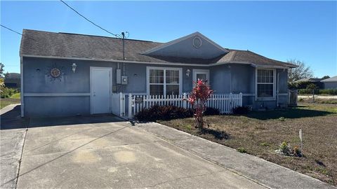 3015 6th ST W LEHIGH ACRES FL 33971