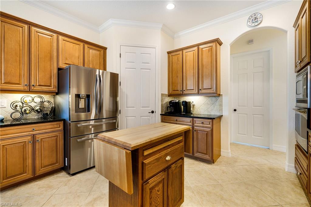 21106 Torre Del Lago ST