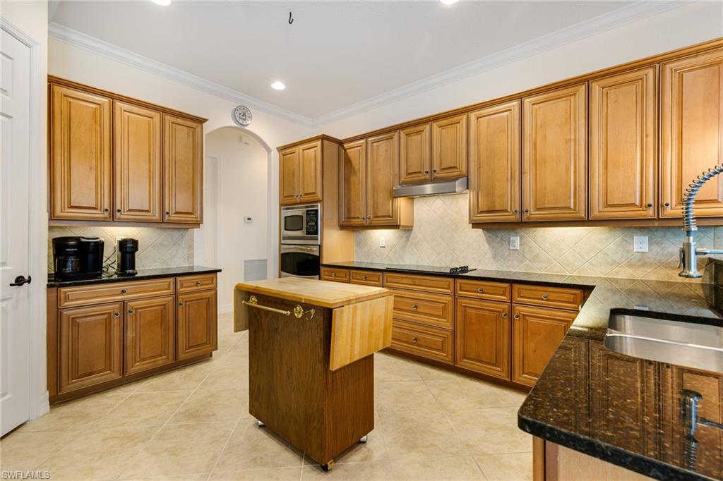 21106 Torre Del Lago ST