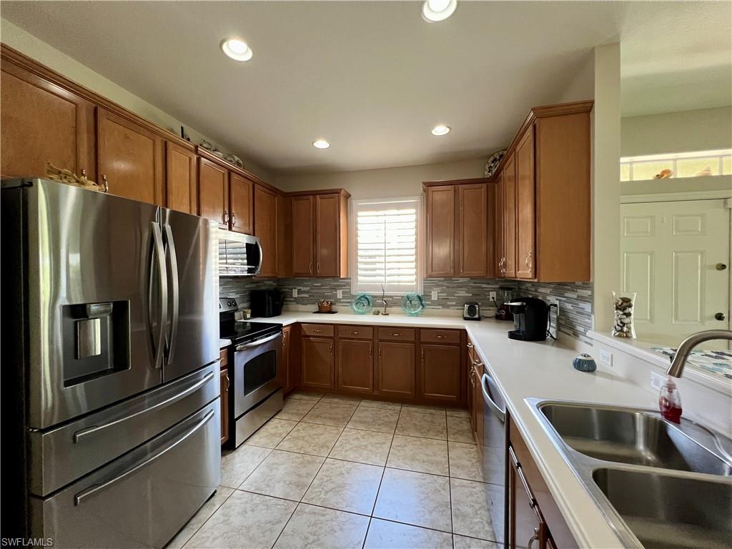 15047 Sea Crest BLVD