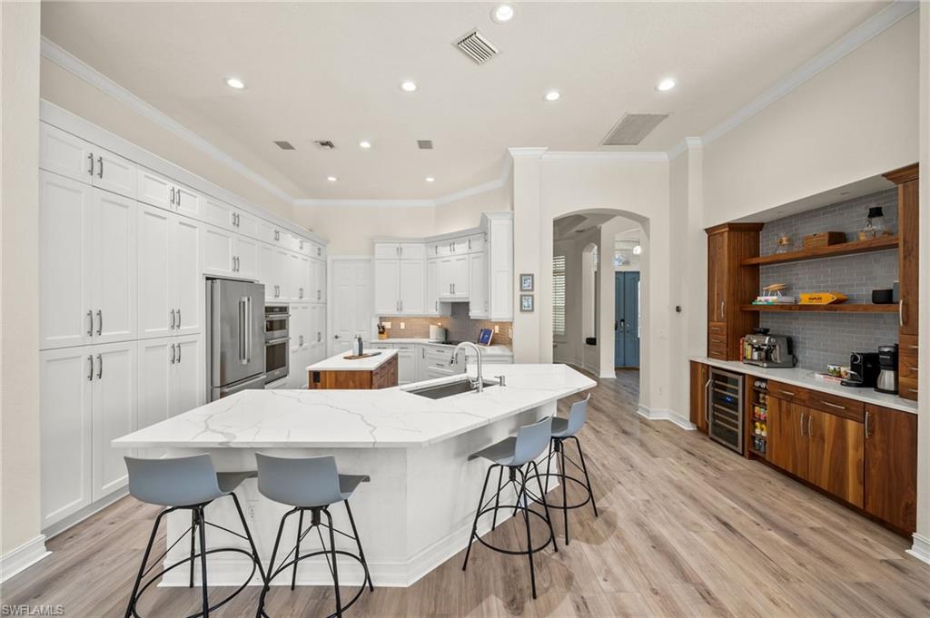 1904 Fairfax CIR