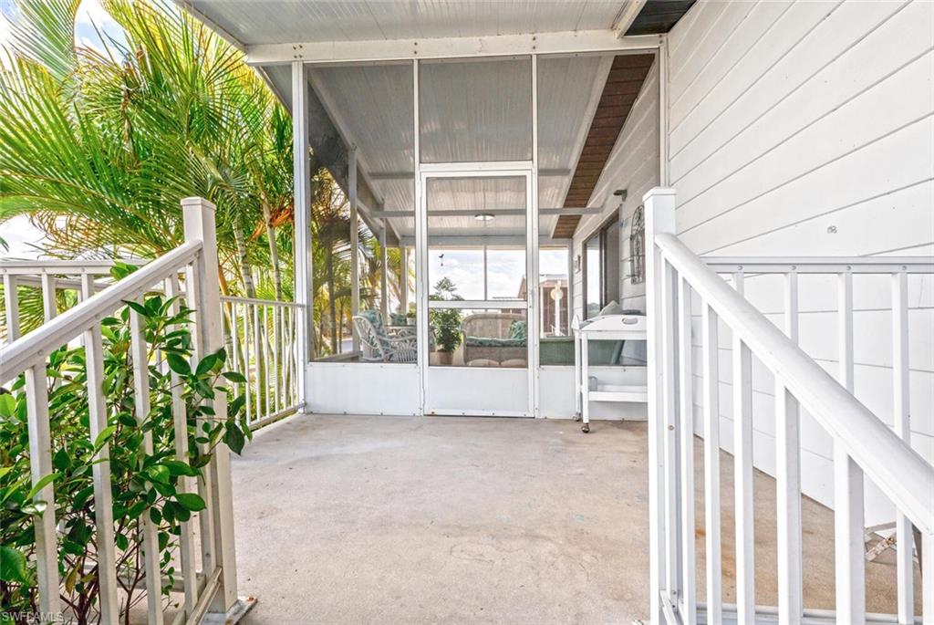 Naples, Florida 34104, United States, 2 Bedrooms Bedrooms, ,2 BathroomsBathrooms,Residential,Active,97255