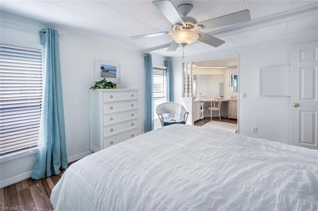 Naples, Florida 34104, United States, 2 Bedrooms Bedrooms, ,2 BathroomsBathrooms,Residential,Active,97255