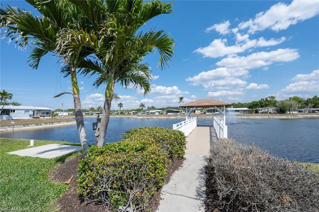 Naples, Florida 34104, United States, 2 Bedrooms Bedrooms, ,2 BathroomsBathrooms,Residential,Active,97255