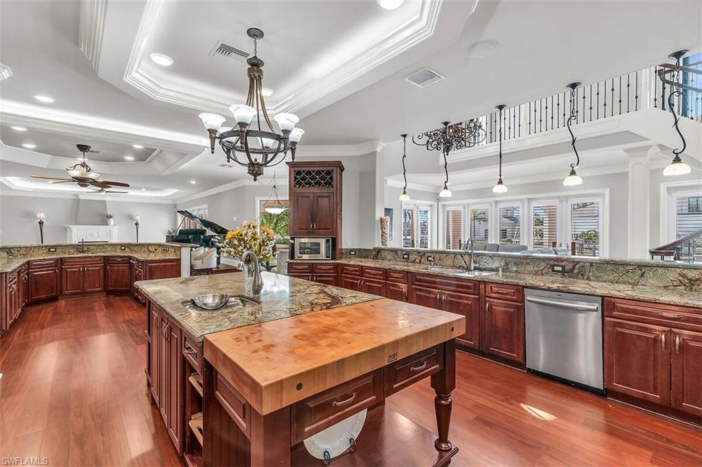 Marco Island, Florida 34145, United States, 4 Bedrooms Bedrooms, ,4 BathroomsBathrooms,Residential,Active,103501