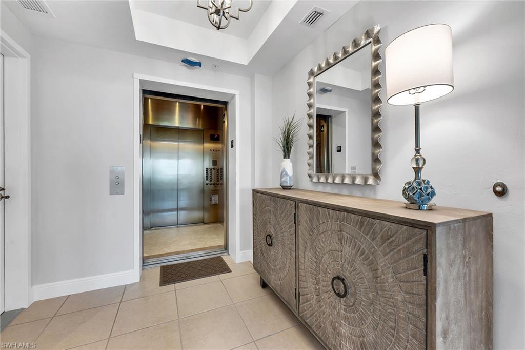 445 Cove Tower DR 704
