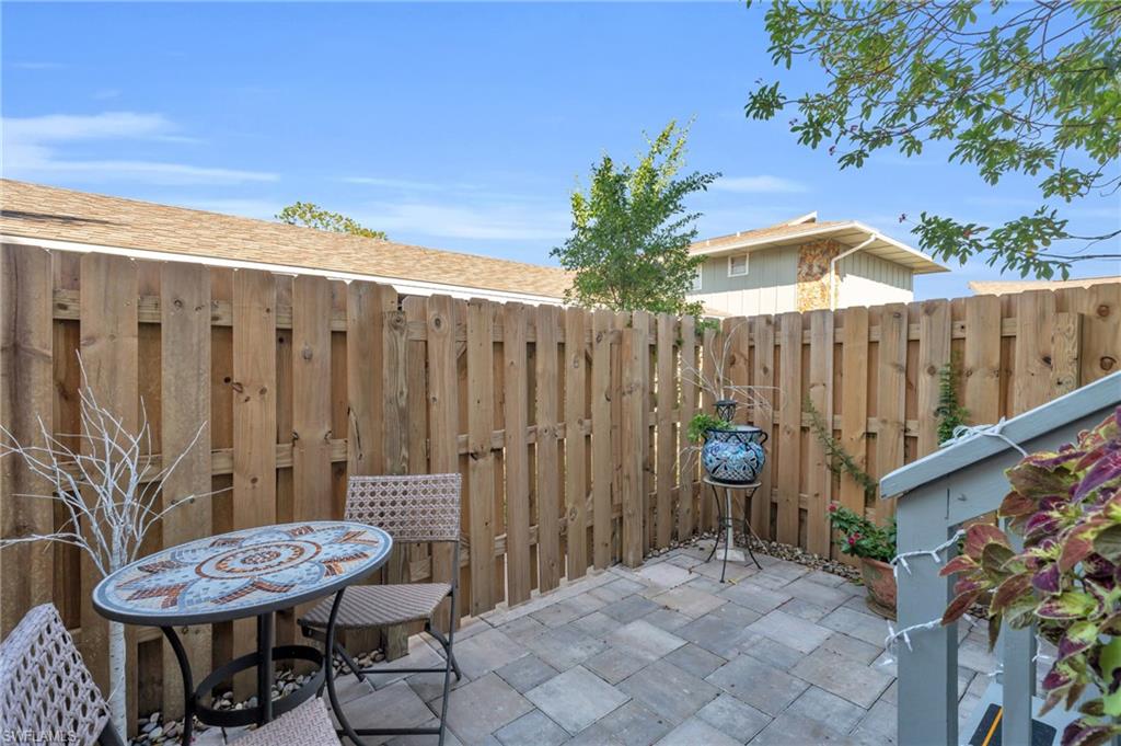 4251 Island CIR 3