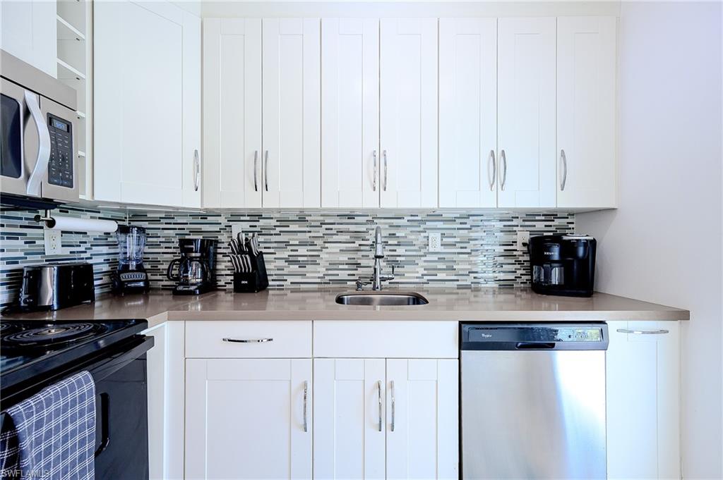 Marco Island, Florida 34145, United States, 2 Bedrooms Bedrooms, ,1 BathroomBathrooms,Residential,Active,113101