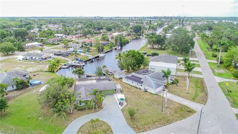 2011 Lotus RD, Fort Myers, FL 33905 - #: 223083729
